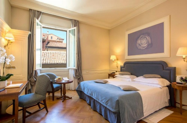 Hotel Corona d'Oro image 12